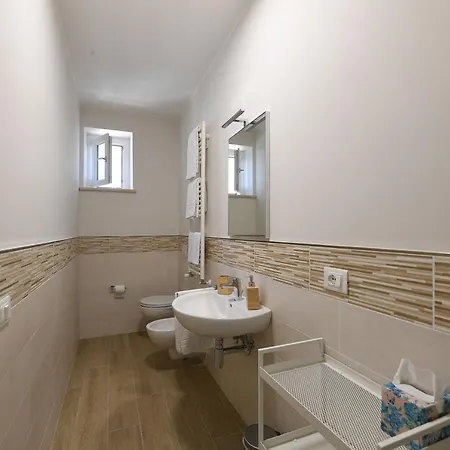 Bed and Breakfast Le Stanze Di Gio 3*