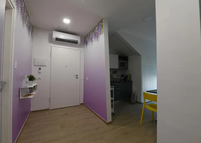 Le Stanze Di Gio לינה וארוחת בוקר טראמו